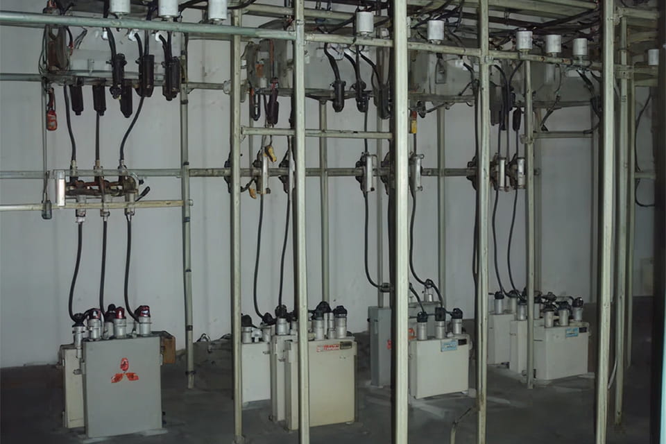 更新前のコンデンサ写真