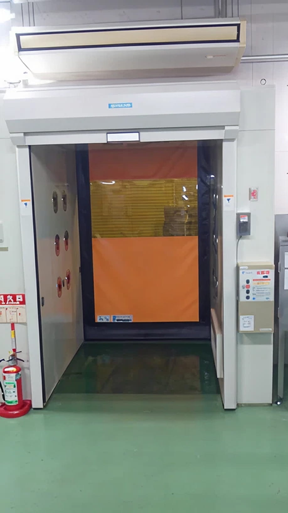 シートシャッター仕様設置状況写真