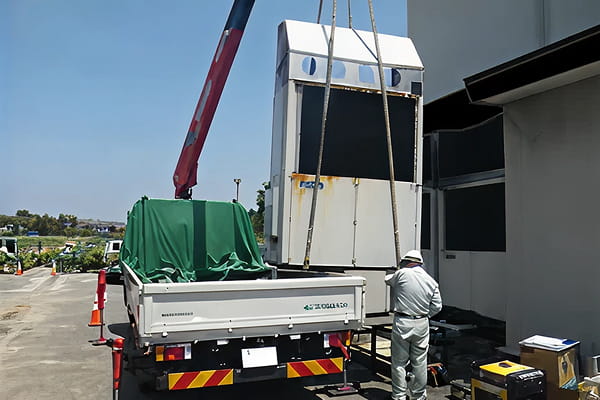 既存室外機撤去状況写真