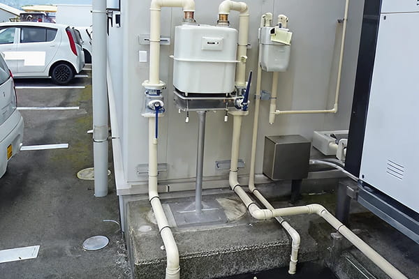 外配管接続状況写真